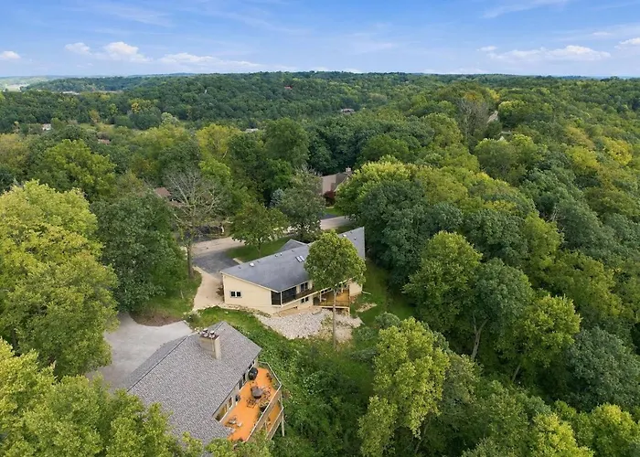 The Architect's Overlook Sweeping Valley Views